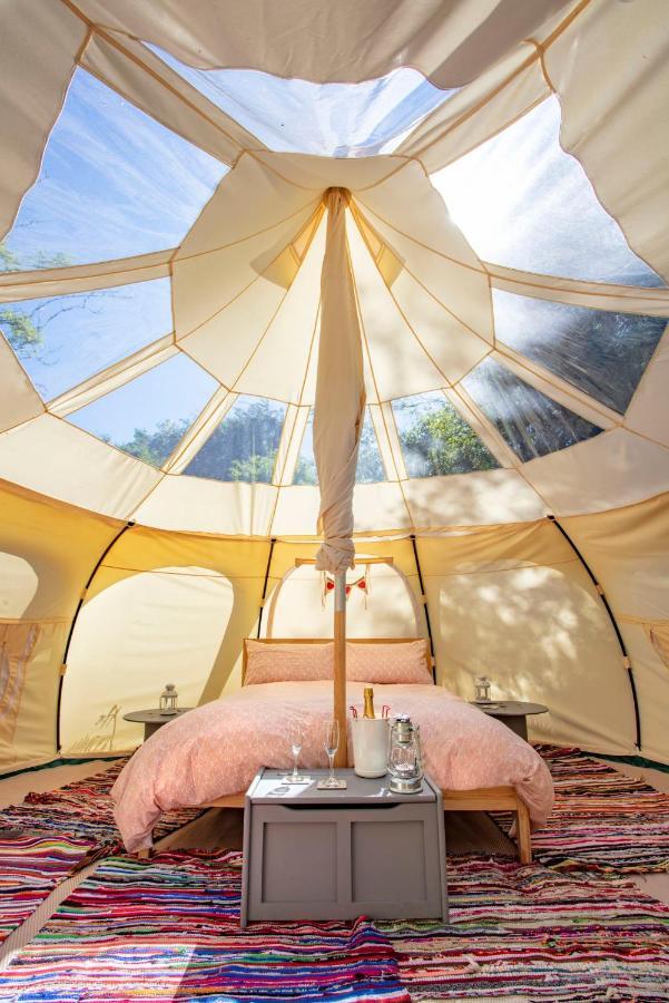 Lloyds Meadow Glamping Hotel Честър Екстериор снимка